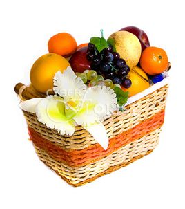 фруктовая корзина с цветами